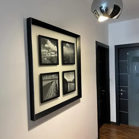 Modern With Large Balcony In Spinola * St. Julian's