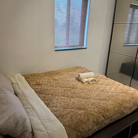 Modern With Large Balcony In Spinola * Saint Julian's