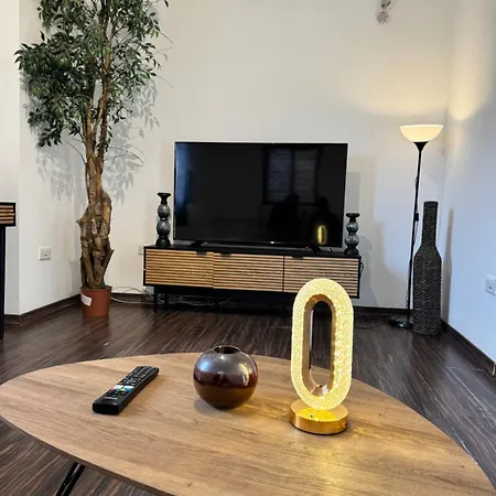 Modern With Large Balcony In Spinola Apartment Saint Julian's