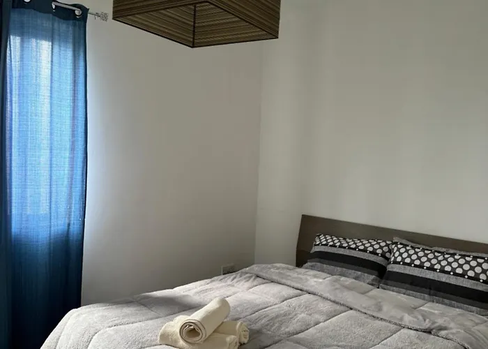 아파트 Modern With Large Balcony In Spinola