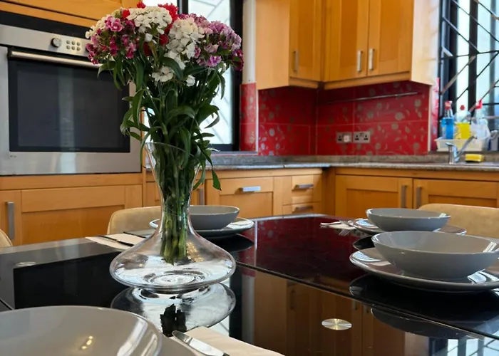 Modern With Large Balcony In Spinola * Saint Julian's